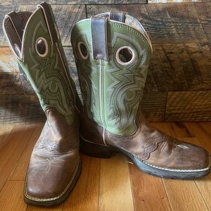 Women’s boots